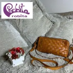 レザー編み込みショルダーバッグ　ロビタ　robita イントレチャート　本革