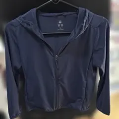 UNIQLO ネイビーパーカー 120サイズ