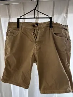 ZARA MAN ベージュ ショートパンツ EU 46のサムネイル