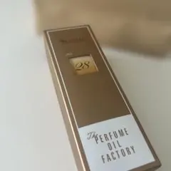 The Perfume Oil Factory 香水 28番 ギフトバッグ付き