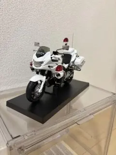 限定品】HONDA CB1300P 白バイ - メルカリ