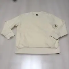 今だけ価格。未使用品。ワークマンアイボリーワッフル地暖かいポケット付きトレーナー