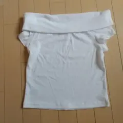 GU ホワイト オフショルダー Tシャツ M