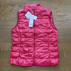 ユニクロ　UNIQLO 軽量ダウンベスト Lサイズ 赤