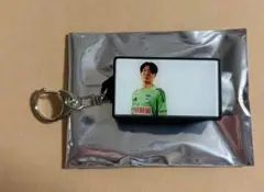 アルビレックス新潟 スタジアムビジョンキーホルダー 内山翔太選手