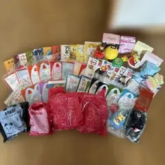 マックハッピーセットキャラクターグッズと絵本セット