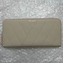 カード縦入れ ラウンドファスナー長財布 新品未使用 アイボリー系統