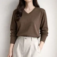 ユニクロ【M】ニット Vネック ドロップショルダー 長袖 体型カバー 毛100%