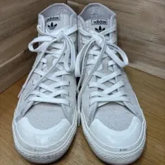 Item thumbnail for item dc4ce90b-5b7d-4f66-88a7-19d1f90d91d0