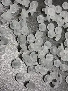 ピアス キャッチ シリコン 100個 まとめ売り 花型 ダブルロック パーツ