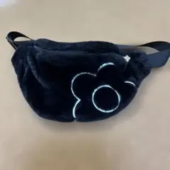 SALE価格！MARY QUANT ファーデイジーラインボディバッグ　ブラック