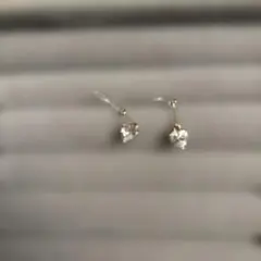 クリスタルピアス ハート型 丸型