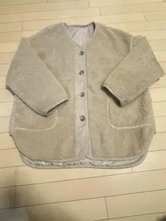 モコモコのジャンパー