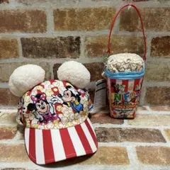 東京ディズニーリゾート　ポップコーン柄 ポンポン付きキャップ&ポーチ
