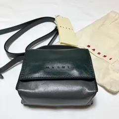新品 23aw MARNI ショルダーバッグ 黒 緑 レザー 5960のサムネイル