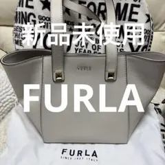 超美品✨】フルラ ミニリュック フリーダ バッグパック グレー レザー 