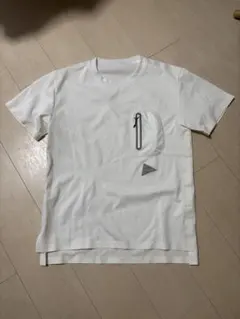 値下　and wandarホワイト Tシャツ ポケット付きのサムネイル