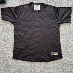 three point黒Tシャツ