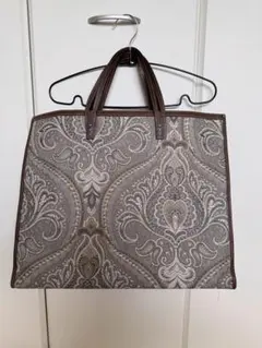 A VACATION TANKトートバッグ BREAD ONYX ペイズリーのサムネイル