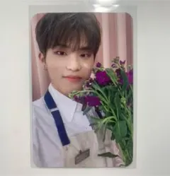 treasure ジョンウ　Blooming トレカ