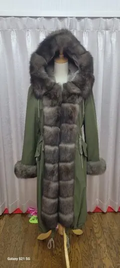 モスグリーン フード付きロングコート