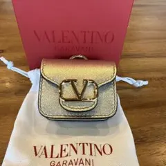 2026年最新】VALENTINO イヤホンケースの人気アイテム - メルカリ
