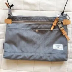 Item thumbnail for item c2d2562b-a3d1-4e64-a5a1-5b0af5505872