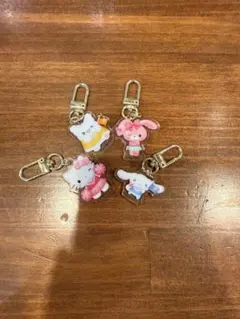 サンリオキャラクターズ アクリルキーホルダー 4点セット