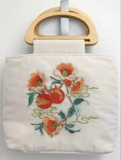 刺繍デザイン ハンドバッグ 木製ハンドル
