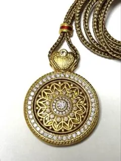大阪関西万博　ネパール館　クルクル　ネックレス　ペンダント　アクセサリー　新品