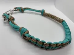 ターコイズブルー✖️ベージュハンドストラップ　バッグチャーム　ハンドメイド