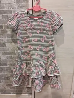 メゾピアノ　フリフリ半袖ストライプワンピース　リボン柄　130