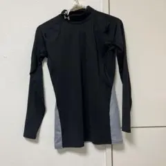 アンダーアーマー 夏用インナー　 長袖　YXL 140 150 160