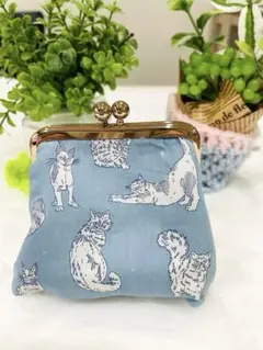 がま口財布(リバティ猫柄ミャオウ使用)