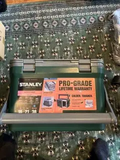 Item thumbnail for item 519c3db2-1bdc-43a4-ba5d-8523adae6b91