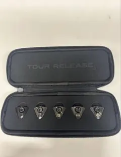 Item thumbnail for item 0e637e15-731e-4a71-9df7-5603d5327a48