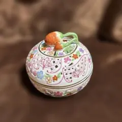 ボンボニエール　小物入れ　菓子入れ　陶器