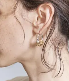 ウェーブ フローピアス ete エテ アクセサリーピアス イエローゴールド