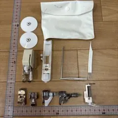 FR-75 ロックミシン オレンジ色 付属品付き 動作未確認 - メルカリ