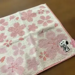スヌーピー タオルハンカチ 桜柄のサムネイル