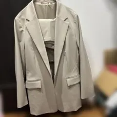 GU ベージュ ジャケット 3XL 値引き可能