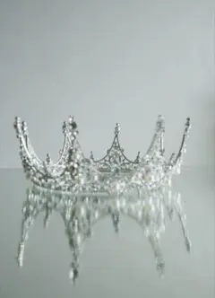 シルバー クラウン型ティアラ