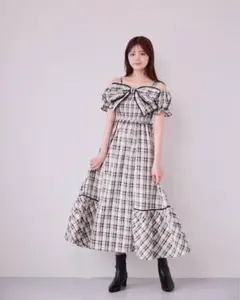 アンミール ビックリボンオフショルワンピース AnMILLE