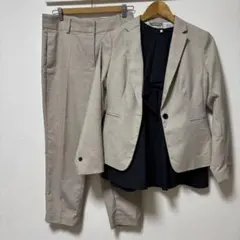 H&Mベージュ スリムフィット セットアップ