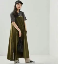 限定コラボ　THOUSAND MILE 　サロペットワンピース　カーキ　ロング丈