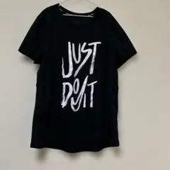 NIKE Tシャツ