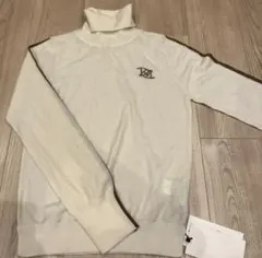 韓国ブランド　KUME STUDIO メリノウール　タートルネックニット　新品