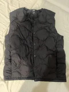 UNIQLO ユニクロ　ウルトラライトダウン　ダウンベスト　ケース付き　L