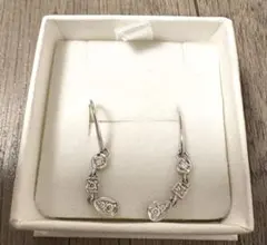 スタージュエリー　18K WG ピアス　18金ホワイトゴールドダイヤピアスのサムネイル