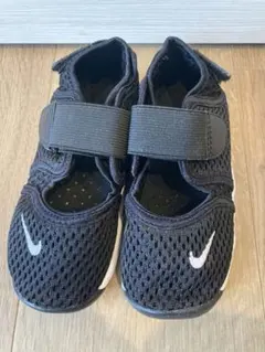 【新品未使用】Nike エアリフト　サンダル　ブラック　14cm